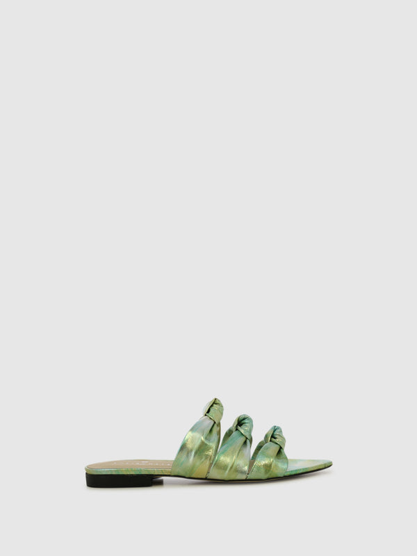 Sandálias Rasas em Verde